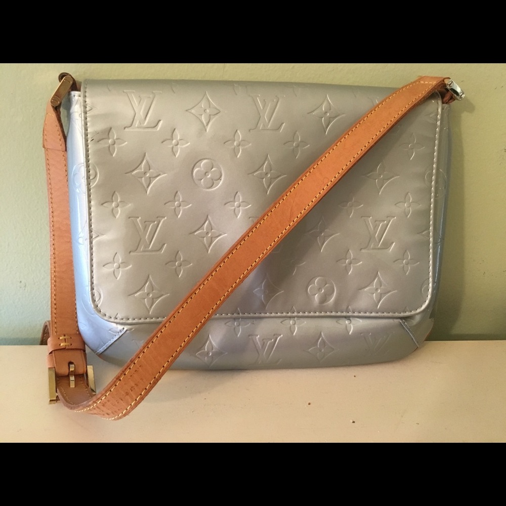 Authentic Louis Vuitton Monogram Silver Vernis bag